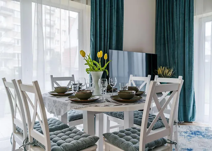 Marina With Garden By Bookinghost