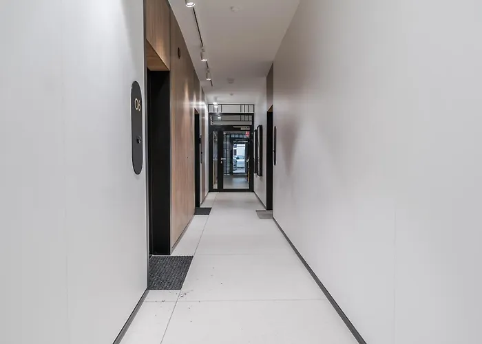 公寓 Marina With Garden By Bookinghost *